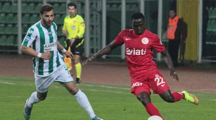 Coupe de Turquie : Mbilla qualifie Antalya