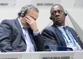 Selon Issa Hayatou, la CAF aurait soutenu Michel Platini