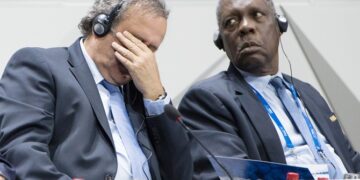 Selon Issa Hayatou, la CAF aurait soutenu Michel Platini