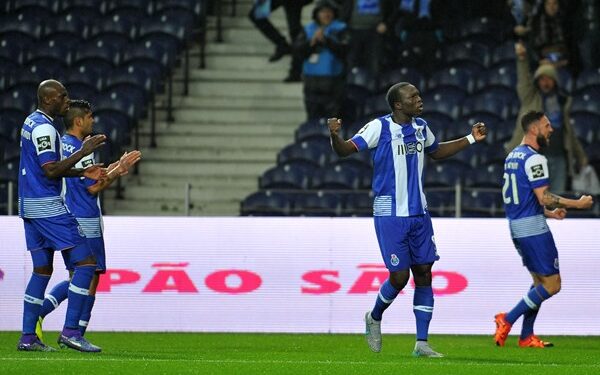 Portugal : Vincent Aboubakar marque, Porto chute