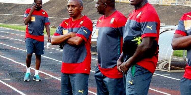 Lions indomptables : Belinga reste, Djonkep out !