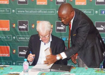 Lions Indomptables : Hugo Broos a signé