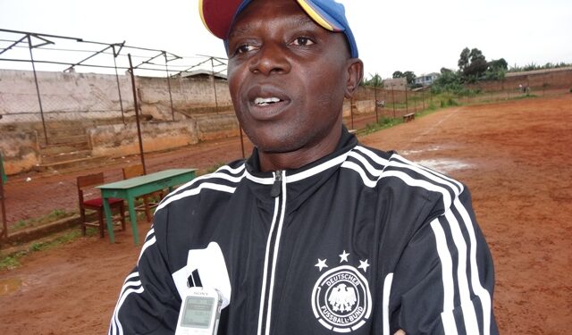 Sélection U-17: Bertin Ebwelle sur un volcan en ébullition