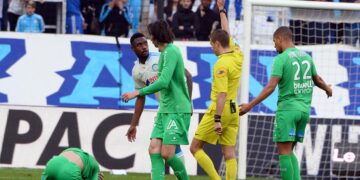 L1 : Nkoulou voit rouge, Assou-Ekotto réapparaît