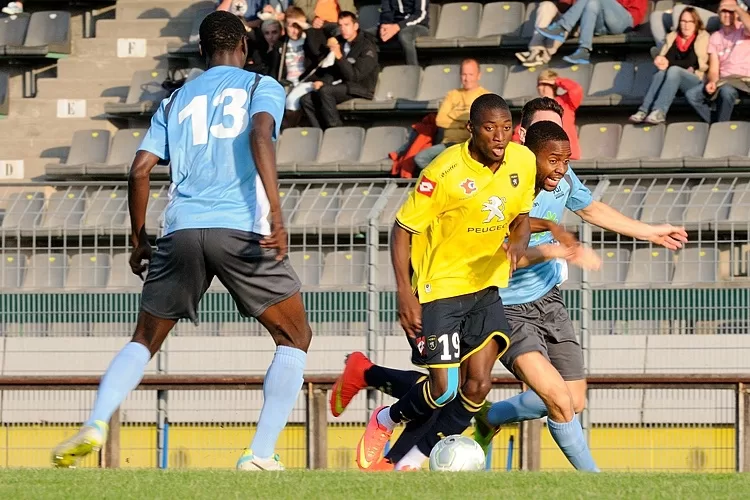 L2 : Toko Ekambi maintient Sochaux toujours sous oxygène