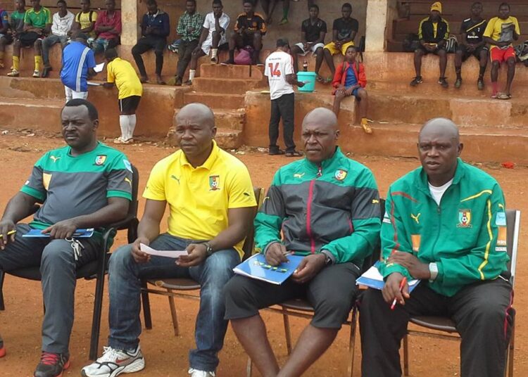 Centre d’entraînement : la Fécafoot prospecte dans les régions