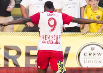 Lions Indomptables: Les confessions d’Anatole Abang