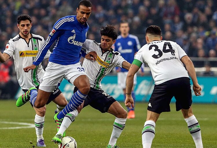 Choupo-Moting de retour, et Schalke 04 gagne