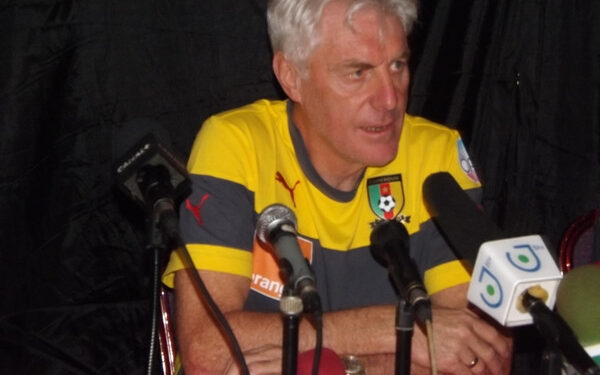 Les Lions indomptables sous la Broos du Sir Hugo