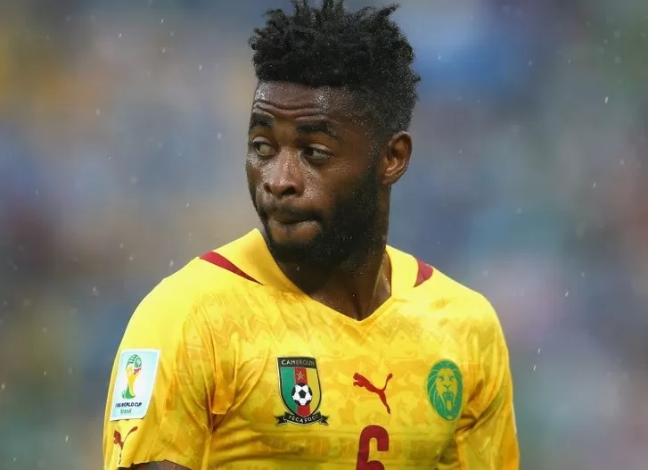 Alexandre Song tacle Joseph Owona ( ?)