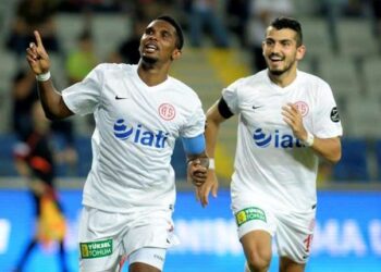 Avec un doublé et une passe, Eto’o corrige Galatasaray