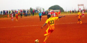 Ligue 1 : Unisport fait la leçon à Racing