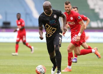 Turquie: Wébo a encore doublé, Itandje s’est fait mitrailler