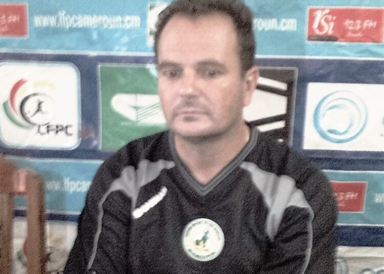 Racing – Coton : Les coachs en conférence de presse