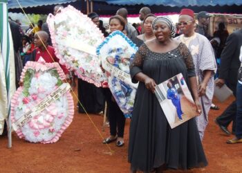 Femina Stars : Christelle Djomnang repose à Batoufam