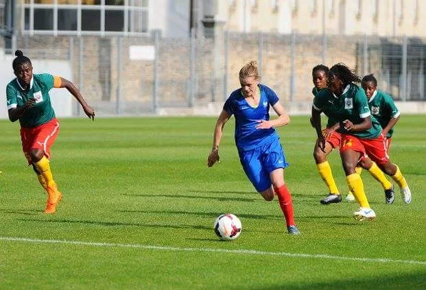 Football féminin : la France bat le Cameroun (6-0)