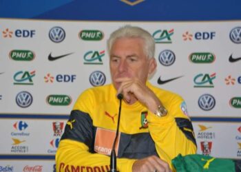 Broos et le comportement de Kameni