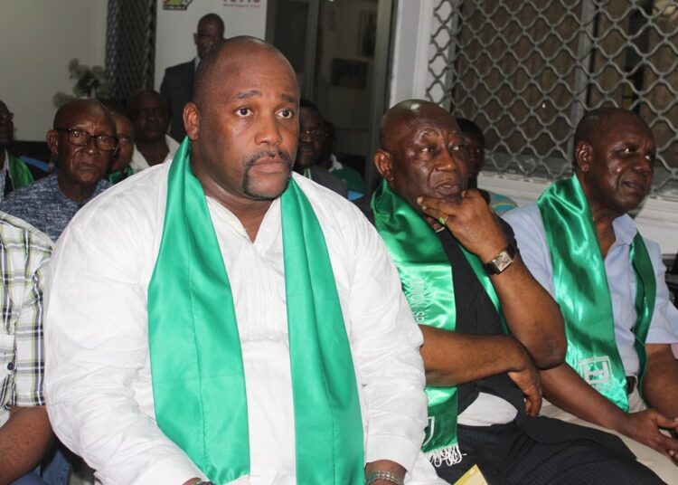 Union fait ses adieux à David Mayebi