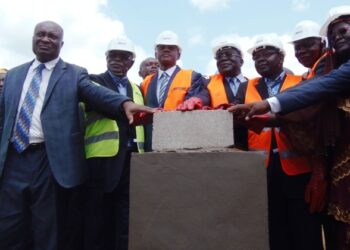 Construction des stades : pourquoi les travaux se sont arrêtés