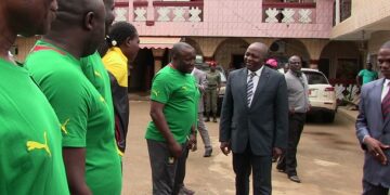 AFCON 2016 : SW Governor Bernard Okalia Bilai visited the Lionesses