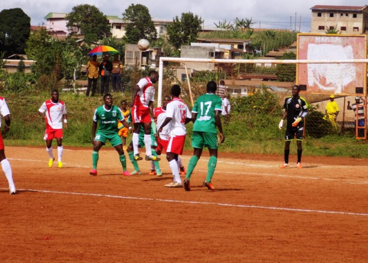 Ligue 1: Un revenant ressuscite Racing contre Union