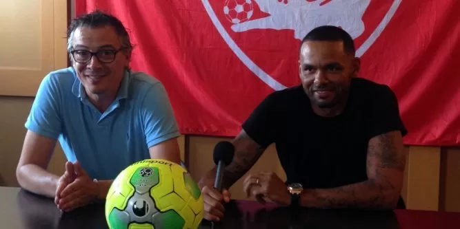 Mercato : Gaël Angoula a signé avec le Nîmes Olympique