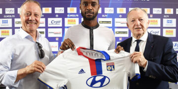 Nkoulou :  » L&rsquo;OL me permettra de grandir et d&rsquo;avancer « 