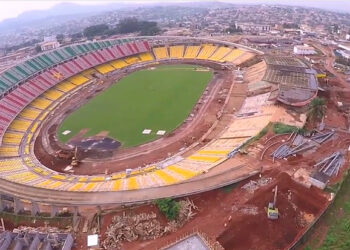 Lueurs et leurres des chantiers de Yaoundé: (en images)
