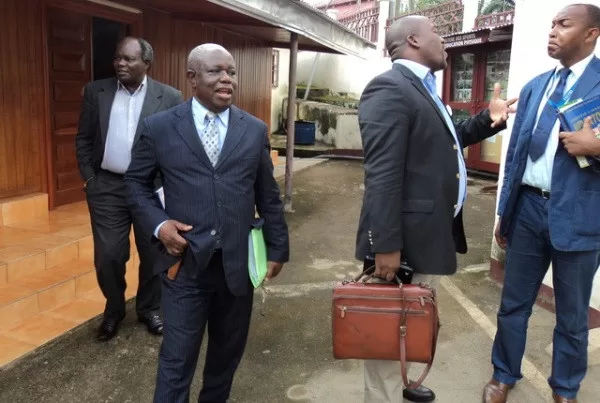 M. Happi, un peu de « cojones » !