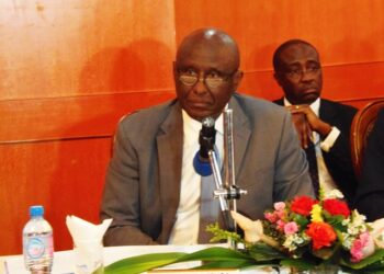 Leodegar Tenga : « le Cameroun ne peut pas échouer »