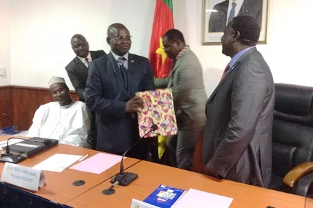 Anafoot : Paul Biya a t-il nommé Tombi et Kalkaba?