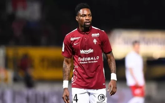 PSG – FC Metz : avec Mandjeck, sans Assou-Ekotto