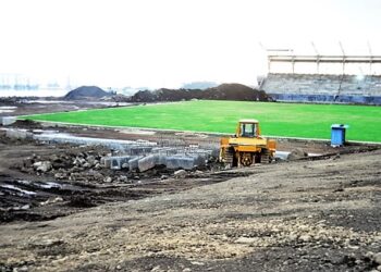 Stade annexe N°2: En attendant les salaires, le gouvernement calme le jeu
