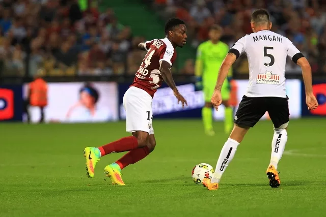 L1 : Mandjeck fait la loi, Ndy bat Moukandjo