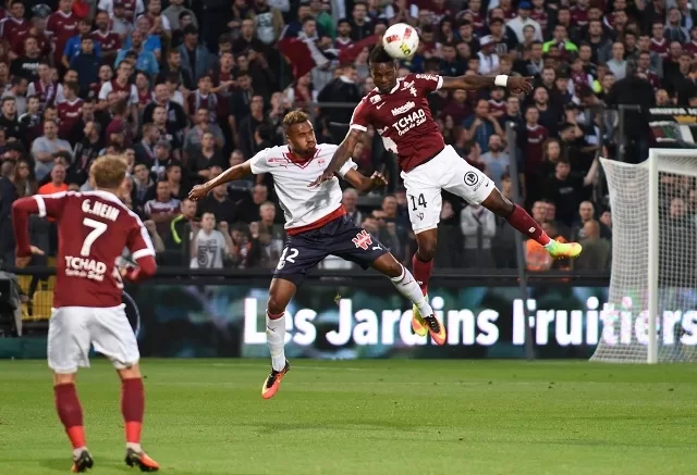 Toko dans le dur, Mandjeck retrouve le sourire