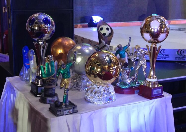 Lfpc Awards 2016: Arouna Dang succède à Joseph Mbah Yanki