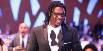 En attendant l’évacuation sanitaire, la rumeur achève Rigo