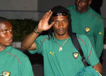 Évacuation Rigo Song: Alexandre Song réagit