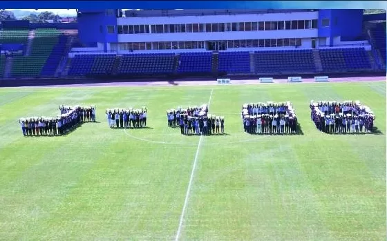 CAN TOTAL GABON 2017 : J-100