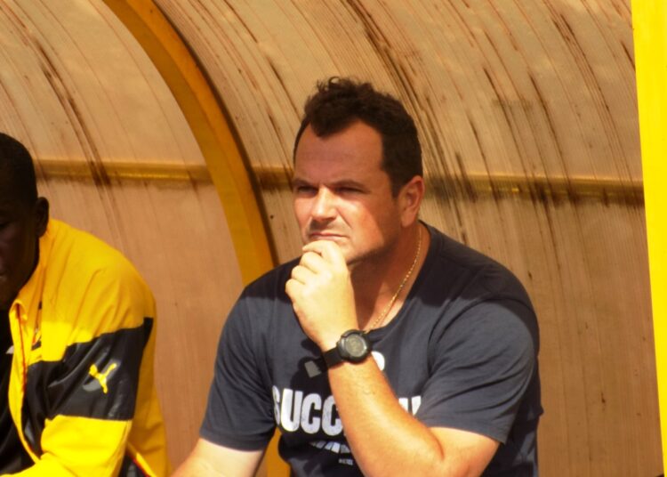 Lionel Soccoia qui pleurniche