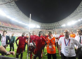 Samuel Eto&rsquo;o parie 100 000 euros avec un fan ?