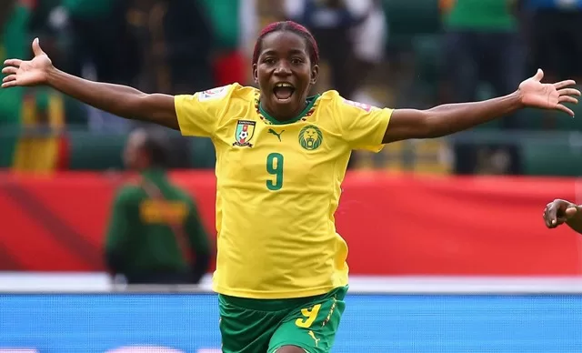 Ngono Mani : « lutter pour marquer des buts »