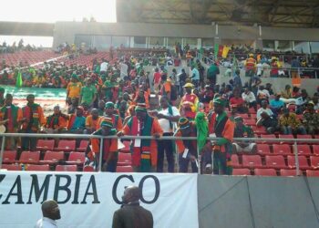 Ambiance: Les supporters Zambiens intimident les fans des Lions