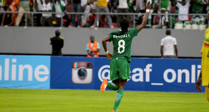 Le Nigeria chicotte le Mali (6-0) avec une étincelante Oshoala
