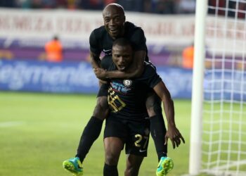 Turquie : Kweuke marque, Wébo double face à Chedjou