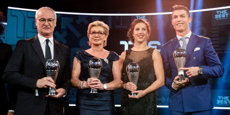 Ronaldo, joueur de la FIFA 2016