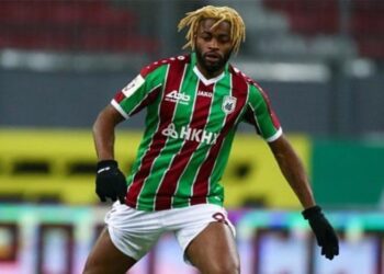 #LeToli – Quand Alex Song chambre Stephane Mbia