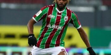 #LeToli – Quand Alex Song chambre Stephane Mbia