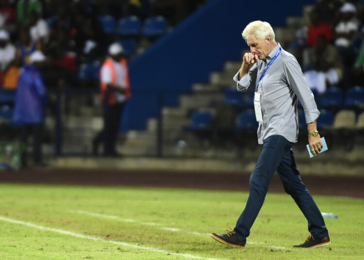 Défections chez les Lions : Broos ne ferme pas la porte, mais…