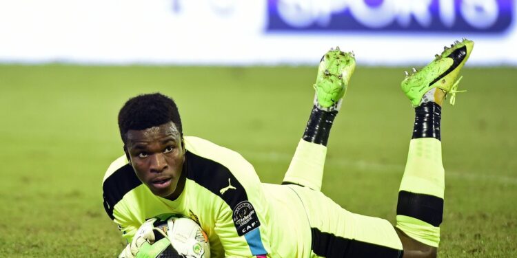 Gardien de but: Ondoa, le jeune et fougueux vs le leader et l&rsquo;expérimenté El Hadary